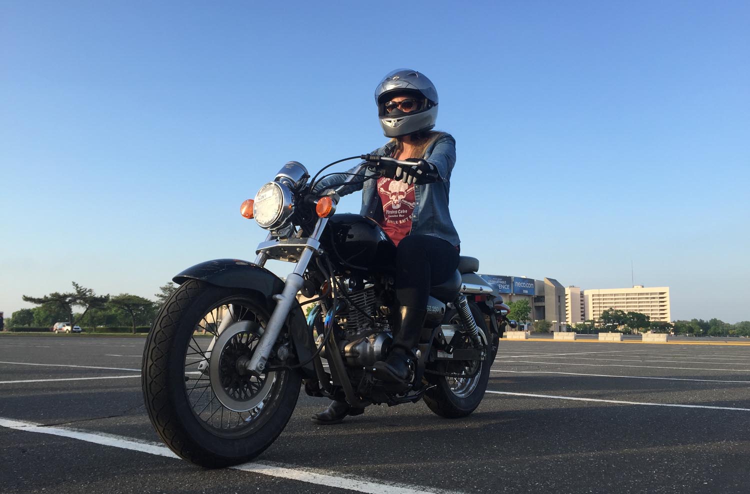 Pamela at the MSF Basic RiderCourse. Photo: Jennifer G Sullivan (@jenn_edit)