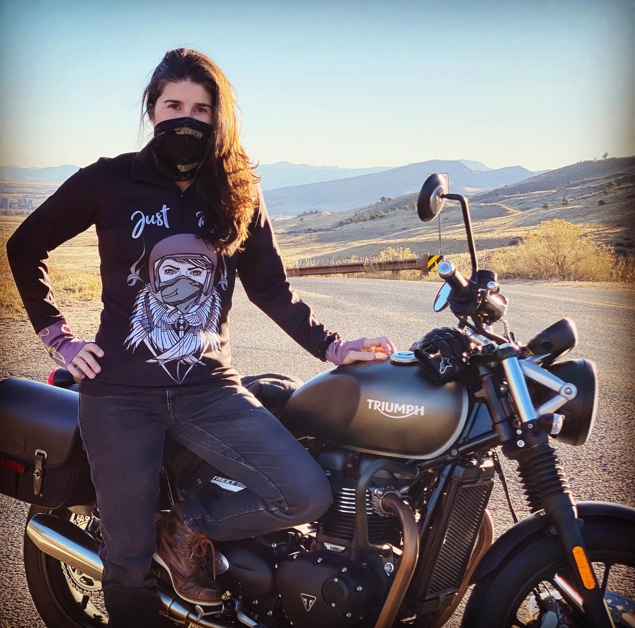 Where are my fellow biker girls? : r/motorcycles