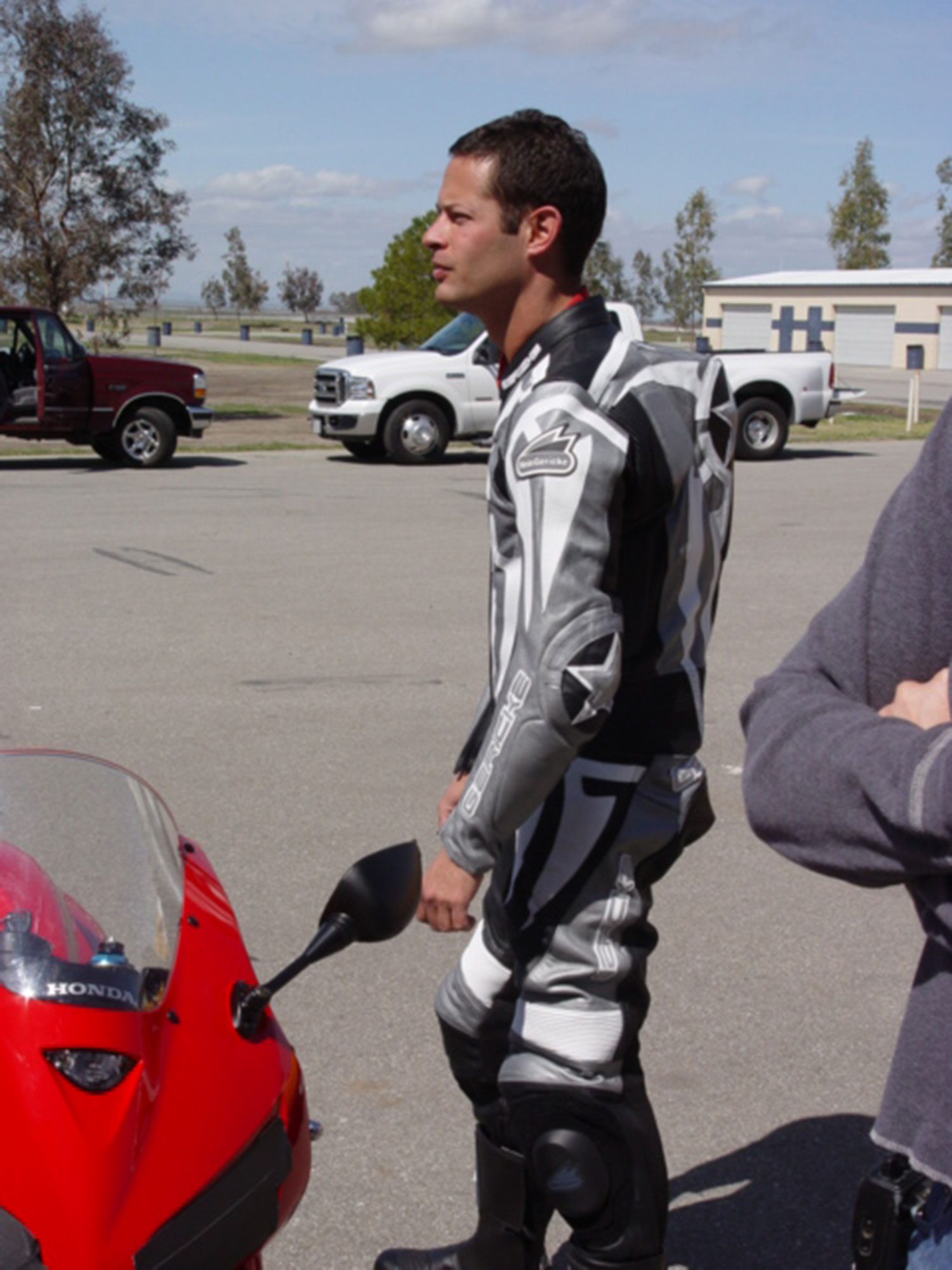 Tim, in full leathers, gets ready for the Freddie Spencer High Performance Riding School. The fundamentals he learned from the MSF Basic RiderCourse helped him ride smooth and steady.
